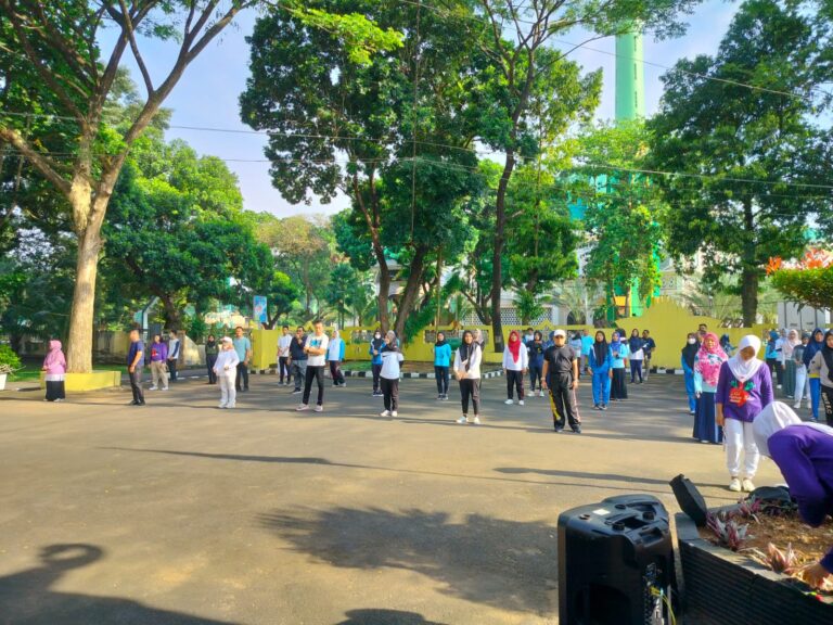 KEGIATAN SENAM JANTUNG SEHAT INSPEKTORAT BERSAMA YKI (Yayasan Jantung Sehat)
